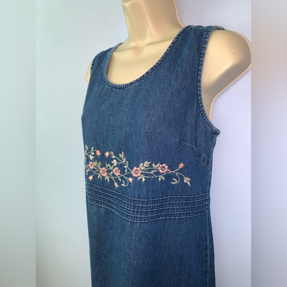 Erika Dark Blue Denim sleeveless Maxi Dress with Floral Embroidery cotton med - Picture 3 of 9